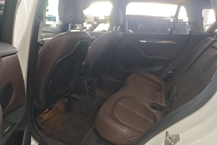 Used BMW X1 2018 sDrive18Li Fashion Model Left Rear Seat