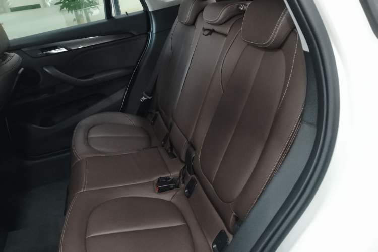 Used BMW X1 2018 xDrive20Li Luxury Edition Left Rear Seat