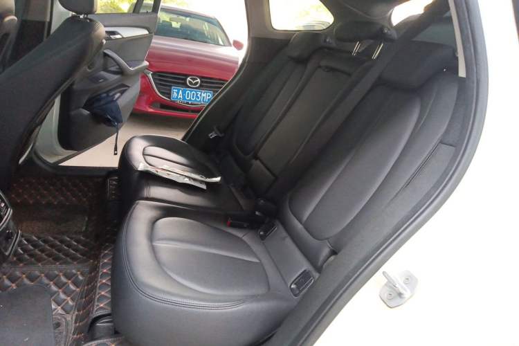 Used BMW X1 2018 sDrive18Li Fashion Model Left Rear Seat