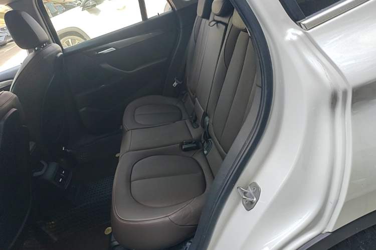 Used BMW X1 2018 xDrive20Li Luxury Edition Left Rear Seat