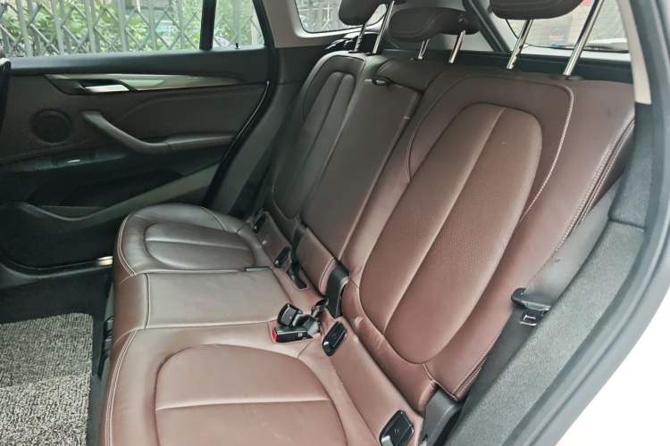 Used BMW X1 2018 xDrive20Li Luxury Edition Left Rear Seat