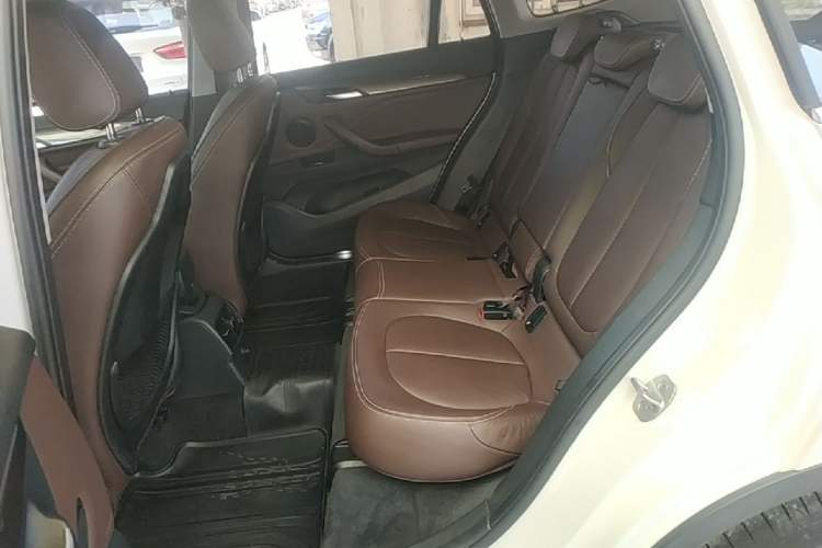 Used BMW X1 2018 xDrive20Li Luxury Edition Left Rear Seat