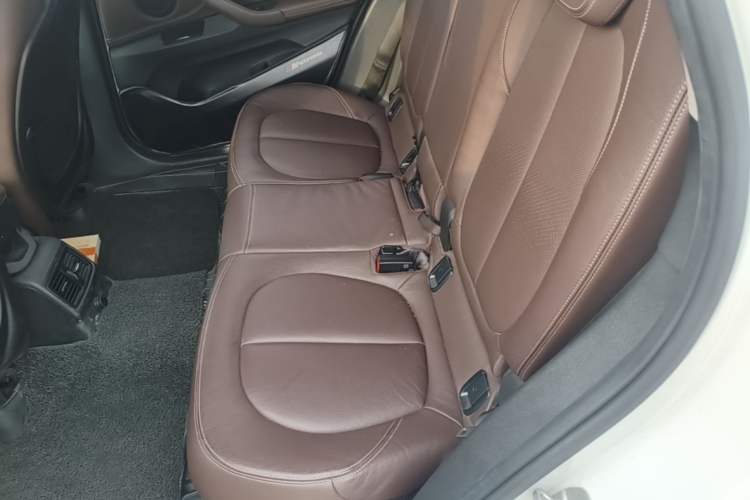 Used BMW X1 2018 xDrive20Li Luxury Edition Left Rear Seat