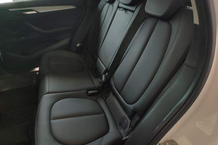 Used BMW X1 2018 sDrive18Li Fashion Model Left Rear Seat