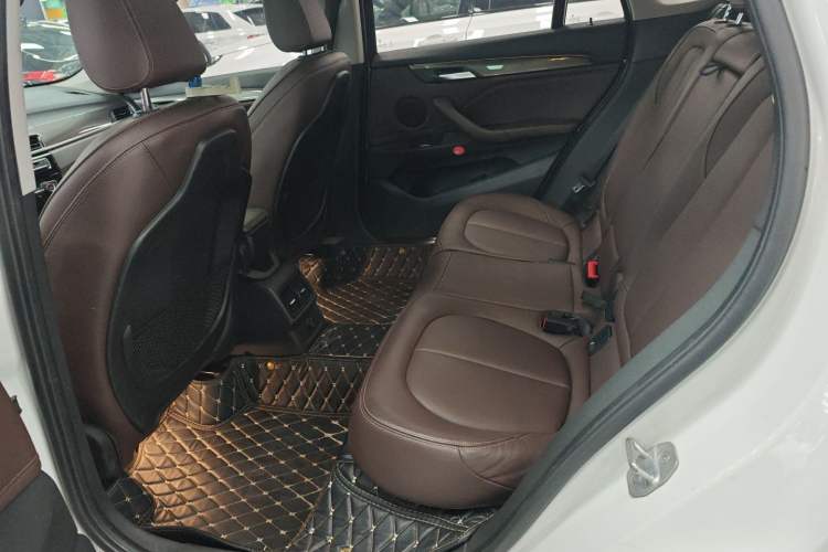 Used BMW X1 2018 xDrive20Li Luxury Model Left Rear Seat