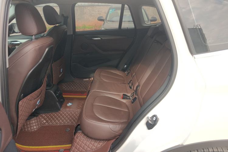 Used BMW X1 2018 xDrive20Li Luxury Edition Left Rear Seat