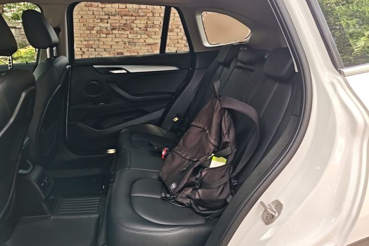 Used BMW X1 2018 sDrive18Li Fashion Model Left Rear Seat