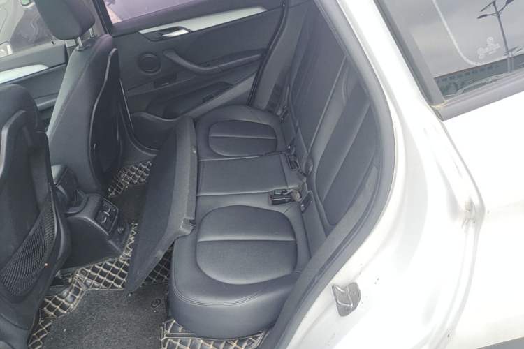 Used BMW X1 2018 sDrive18Li Fashion Model Left Rear Seat