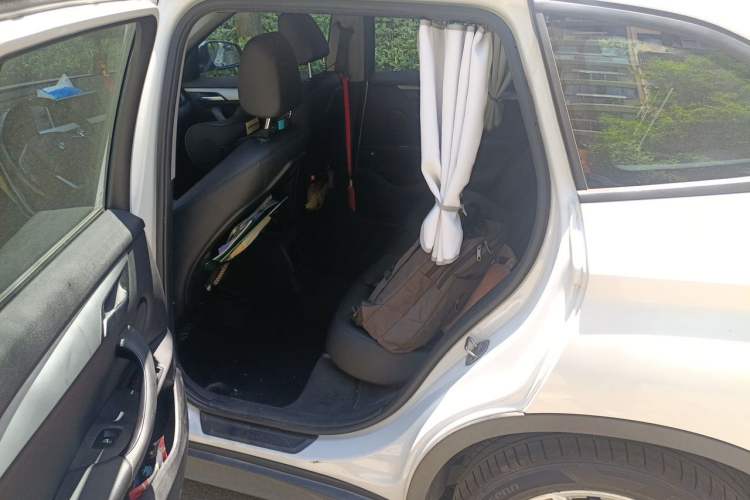 Used BMW X1 2018 sDrive18Li Fashion Model Left Rear Seat