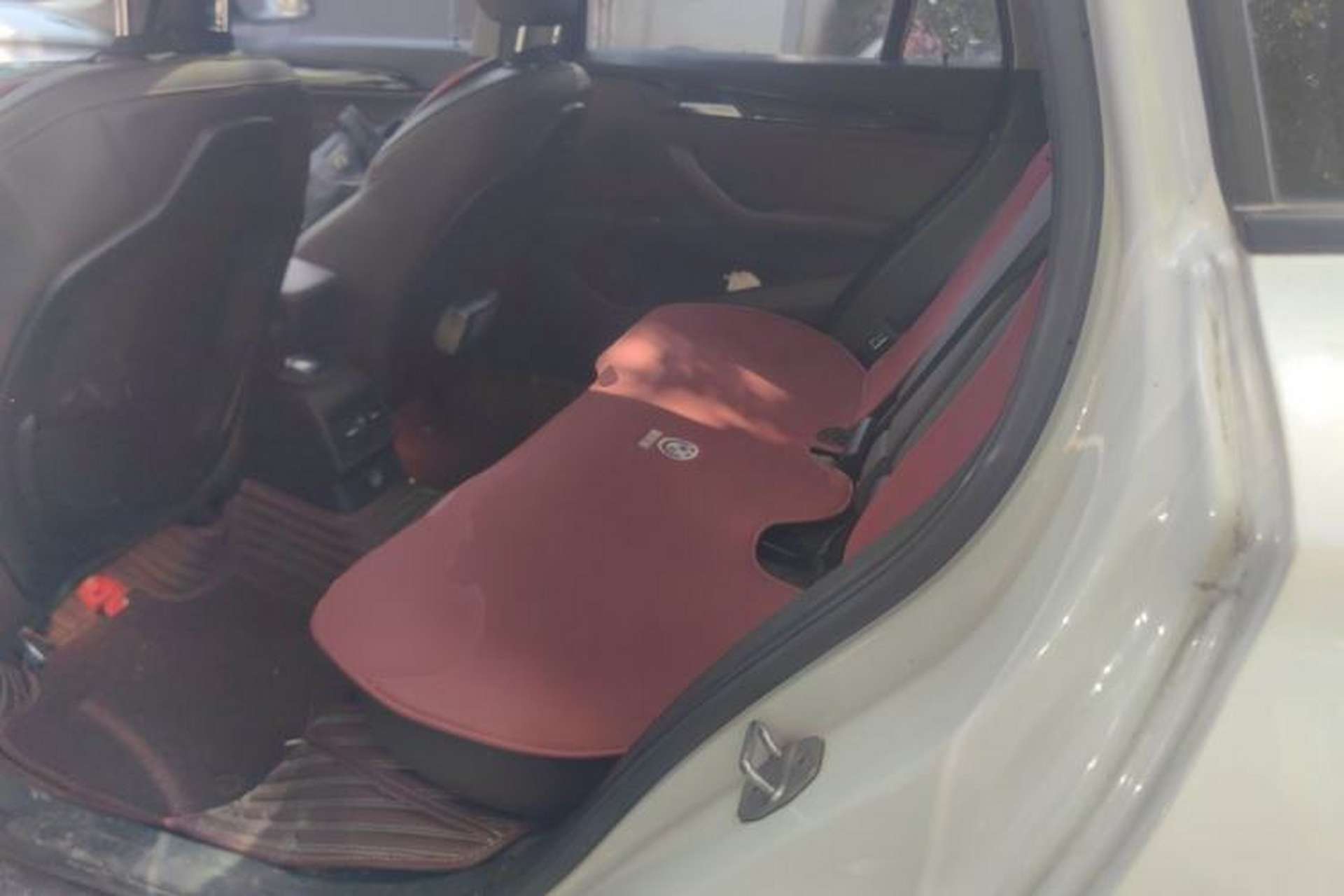 Used BMW X1 2018 xDrive20Li Luxury Edition Left Rear Seat