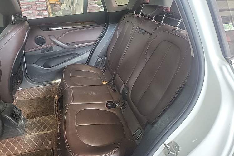 Used BMW X1 2018 xDrive20Li Luxury Edition Left Rear Seat