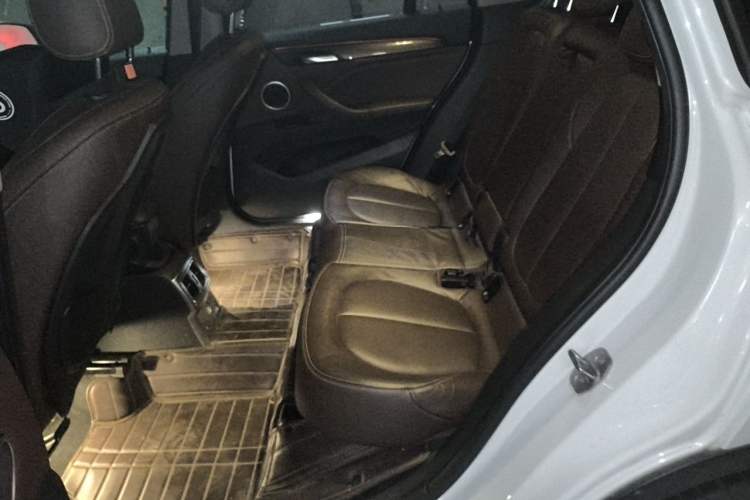 Used BMW X1 2018 xDrive20Li Luxury Edition Left Rear Seat