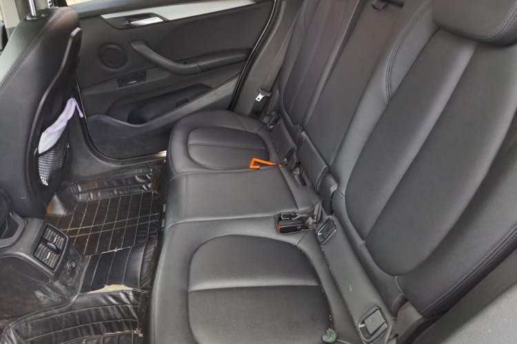 Used BMW X1 2018 sDrive18Li Fashion Model Left Rear Seat