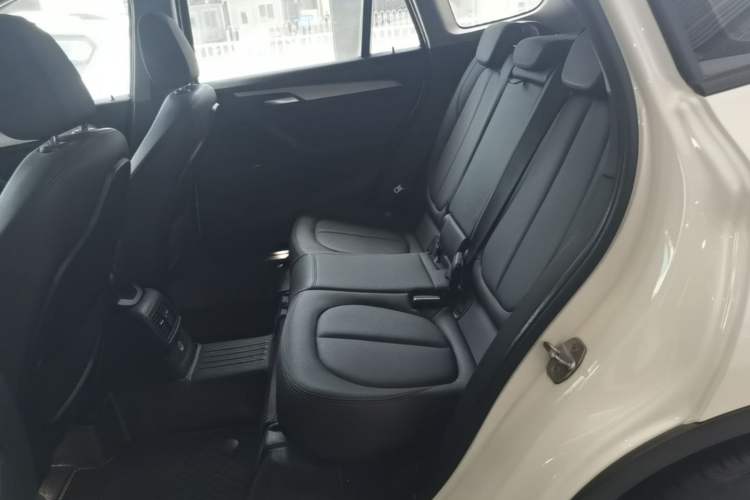Used BMW X1 2018 sDrive18Li Fashion Model Left Rear Seat