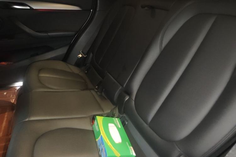 Used BMW X1 2018 sDrive18Li Fashion Model Left Rear Seat
