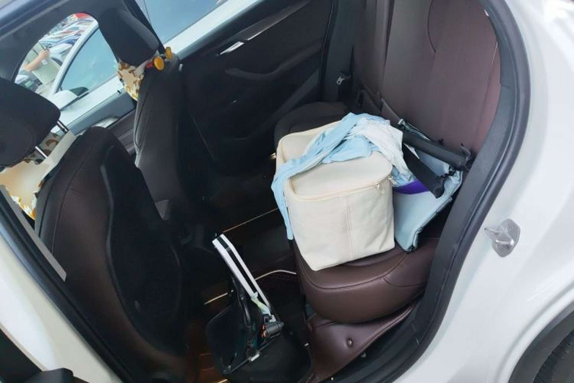 Used BMW X1 2018 xDrive20Li Luxury Edition Left Rear Seat