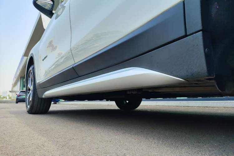 Used BMW X1 2018 sDrive18Li Luxury Model Left Side Sill