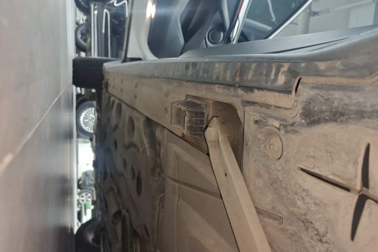 Used BMW X1 2018 sDrive20Li Leading Model Left Side Sill