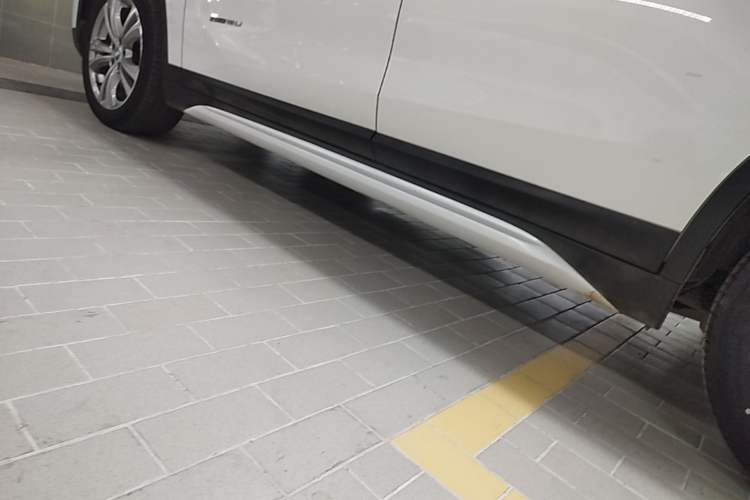Used BMW X1 2018 sDrive18Li Luxury Model Left Side Sill