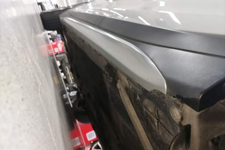 Used BMW X1 2018 xDrive20Li Luxury Edition Left Side Sill