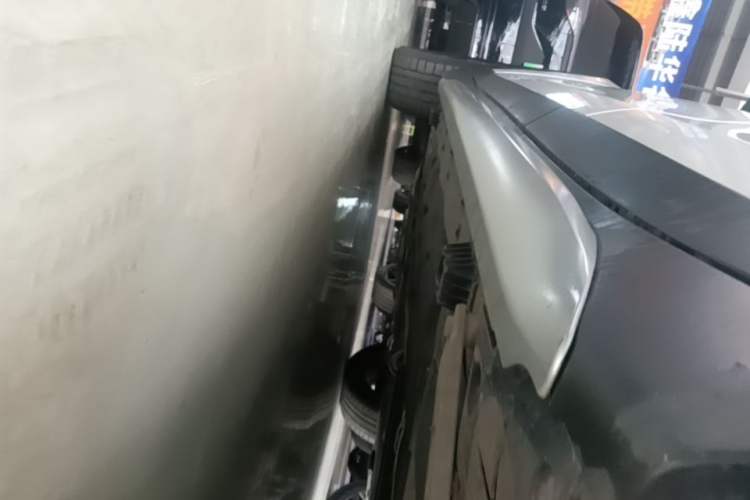 Used BMW X1 2018 sDrive18Li Luxury Model Left Side Sill
