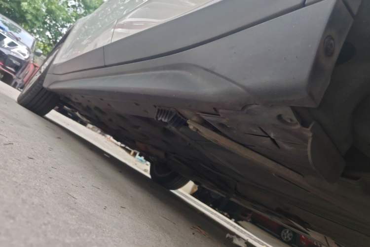 Used BMW X1 2018 sDrive20Li Leading Model Left Side Sill