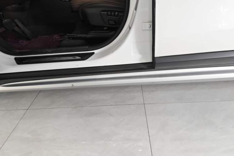 Used BMW X1 2018 sDrive18Li Luxury Model Left Side Sill