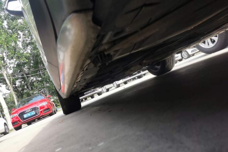 Used BMW X1 2018 xDrive20Li Luxury Edition Left Side Sill