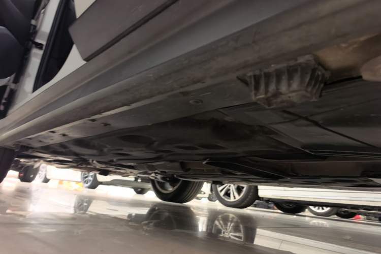 Used BMW X1 2018 sDrive20Li Leading Model Left Side Sill