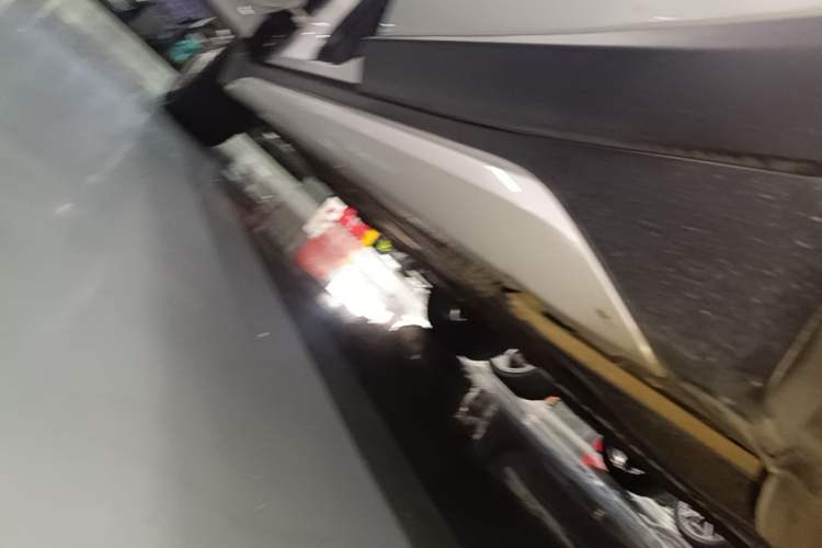 Used BMW X1 2018 xDrive20Li Luxury Edition Left Side Sill