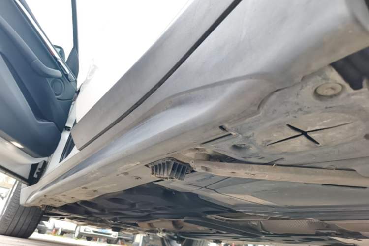 Used BMW X1 2018 sDrive20Li Leading Model Left Side Sill