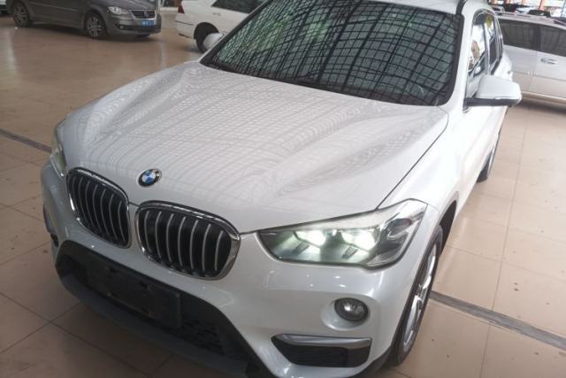 Ojetý BMW X1 2018 sDrive18Li Fashion Model
