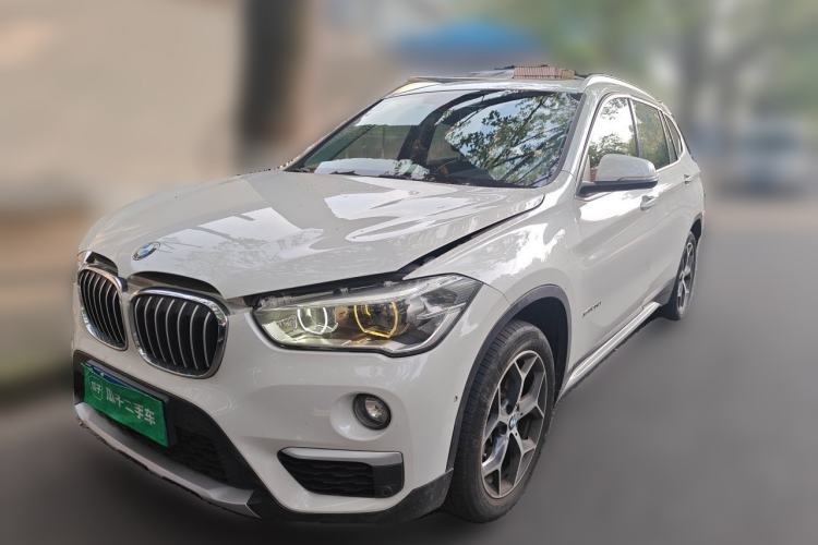 Used BMW X1 2018 xDrive20Li Luxury Model Guazi used car, China used car export, Used car for sale, Used cars, Cheapest cars for sale
