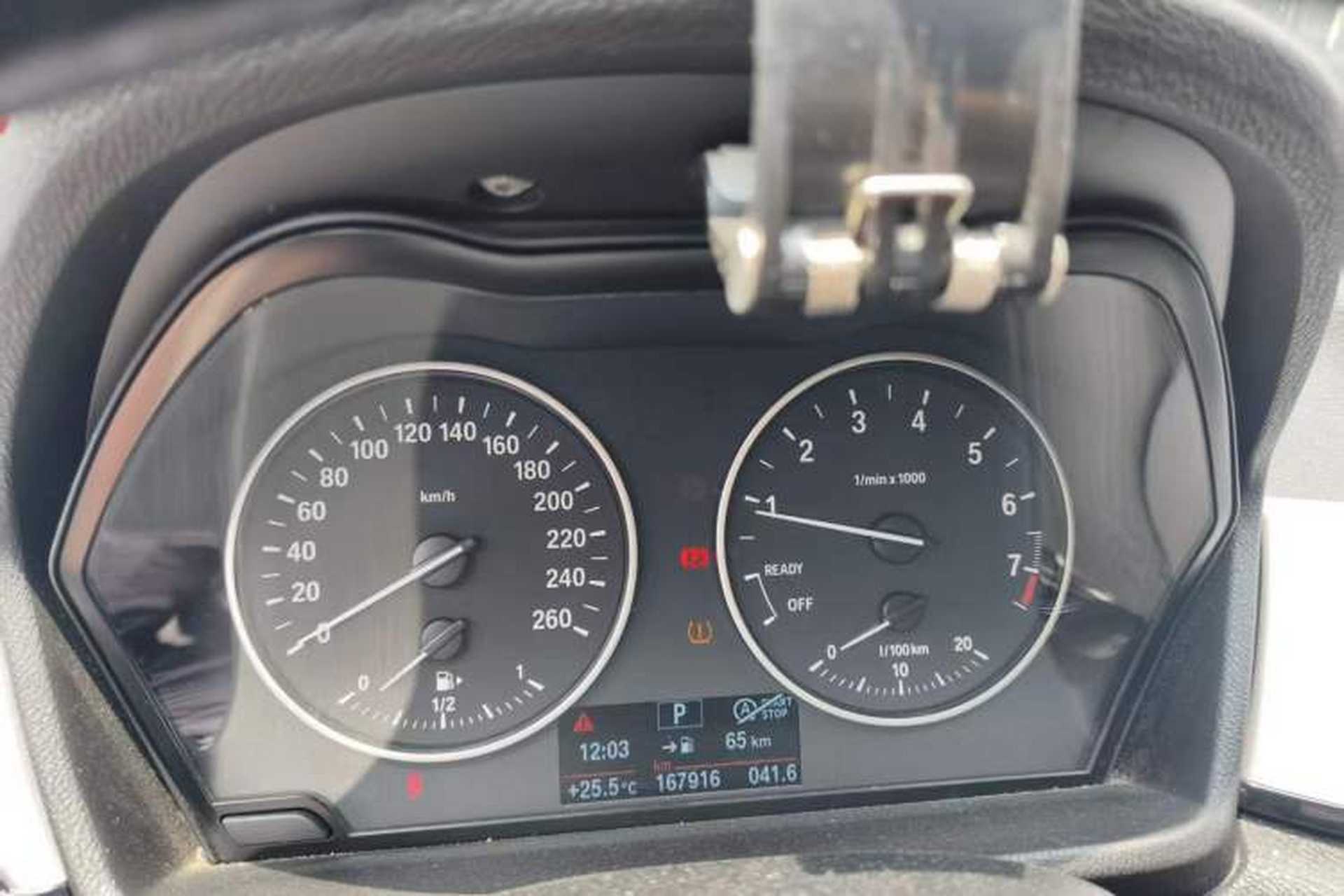Used BMW X1 2018 sDrive20Li Leading Model Odometer Close Up