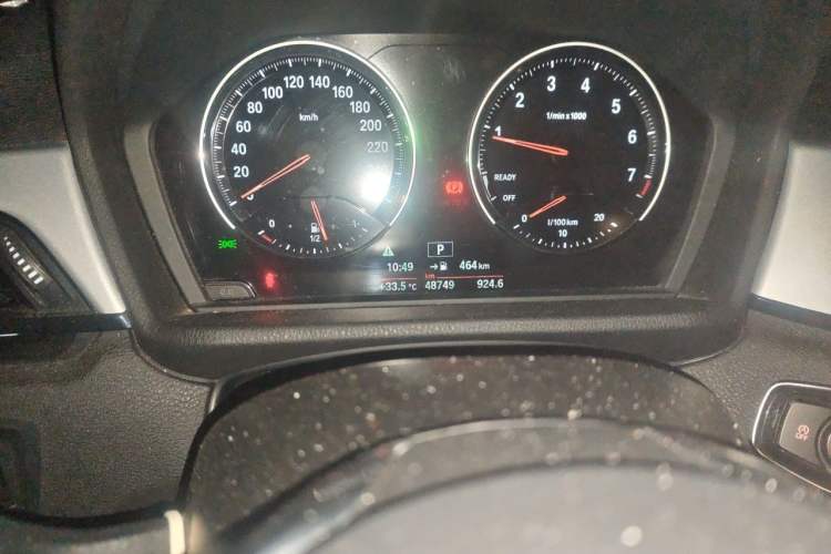 Used BMW X1 2018 sDrive20Li Leading Model Odometer Close Up