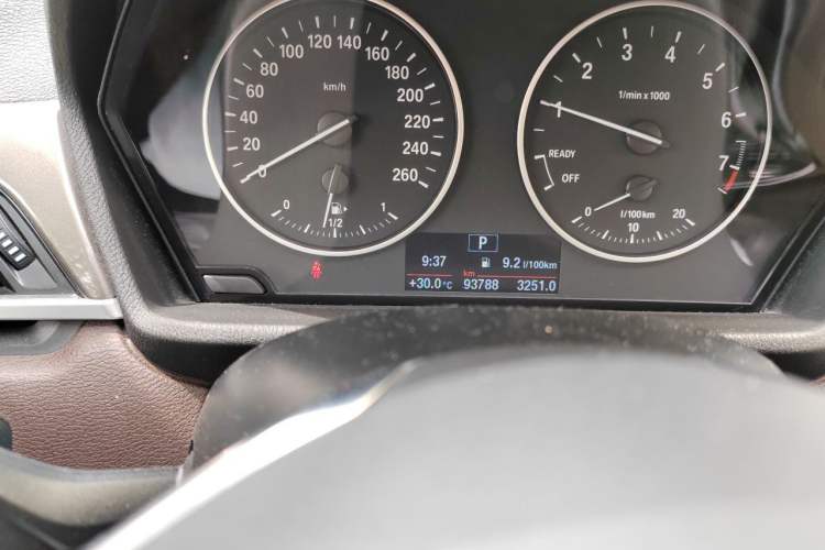 Used BMW X1 2018 sDrive18Li Luxury Model Odometer Close Up