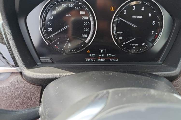Used BMW X1 2018 sDrive18Li Luxury Model Odometer Close Up