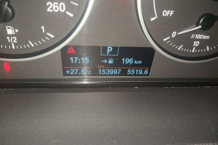 Used BMW X1 2018 sDrive18Li Fashion Model Odometer Close Up