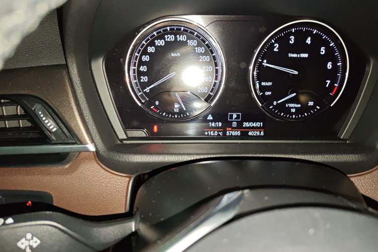 Used BMW X1 2018 sDrive18Li Luxury Model Odometer Close Up