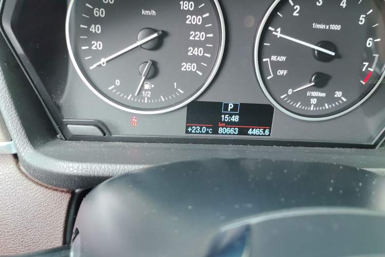 Used BMW X1 2018 sDrive18Li Luxury Model Odometer Close Up