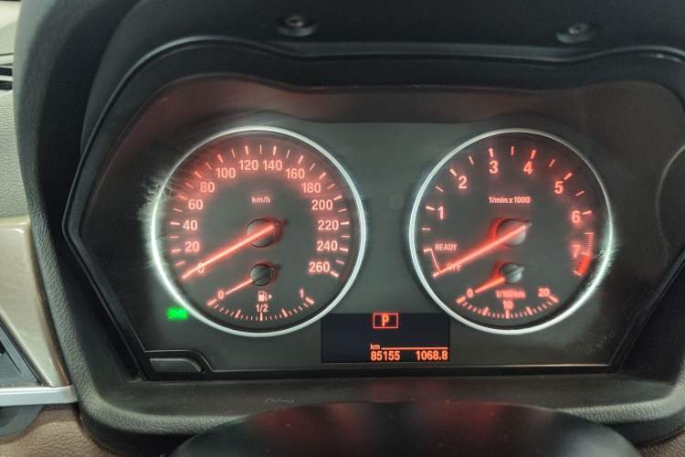 Used BMW X1 2018 sDrive18Li Luxury Model Odometer Close Up