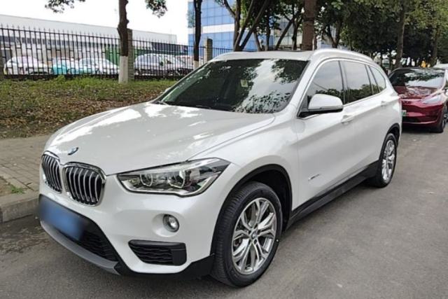 BMW X1 2018 sDrive20Li Leading Model usado