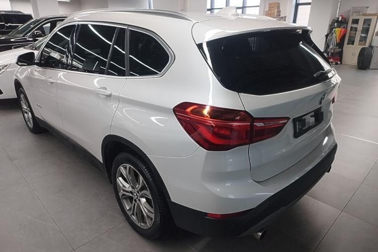 Used BMW X1 2018 sDrive20Li Leading Model Rear Left 45 Deg
