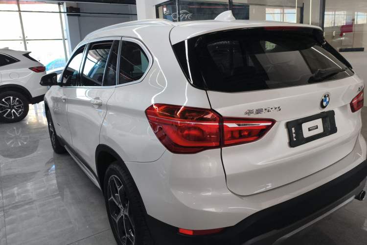 Used BMW X1 2018 xDrive20Li Luxury Edition Rear Left 45 Deg