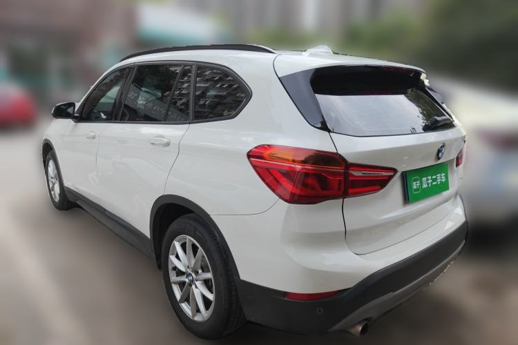 Used BMW X1 2018 sDrive18Li Fashion Model Rear Left 45 Deg