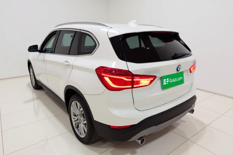 Used BMW X1 2018 sDrive20Li Leading Model Rear Left 45 Deg