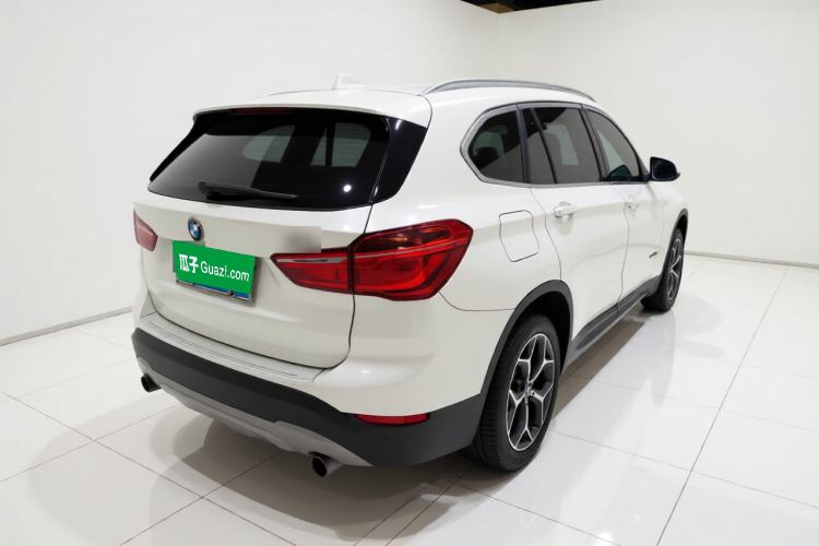 Used BMW X1 2018 xDrive20Li Luxury Edition Rear Right 45 Deg