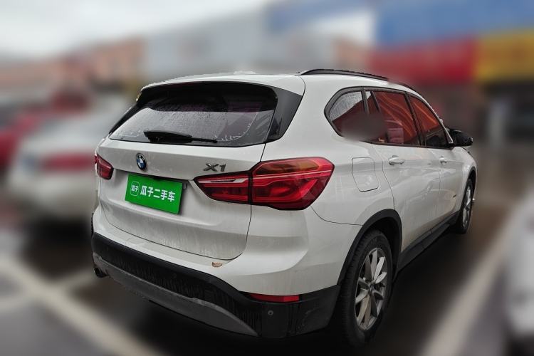 Used BMW X1 2018 sDrive18Li Fashion Model Rear Right 45 Deg