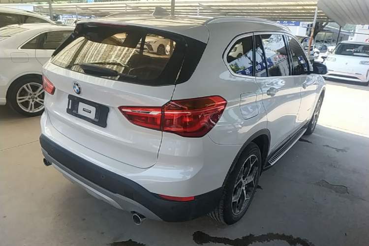 Used BMW X1 2018 xDrive20Li Luxury Edition Rear Right 45 Deg
