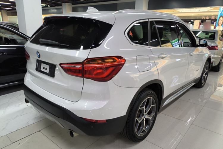 Used BMW X1 2018 xDrive20Li Luxury Edition Rear Right 45 Deg
